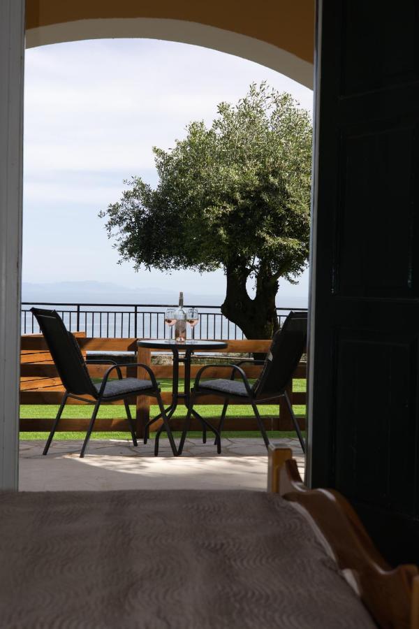 Silent Bay Apartments Katávolos Exterior foto